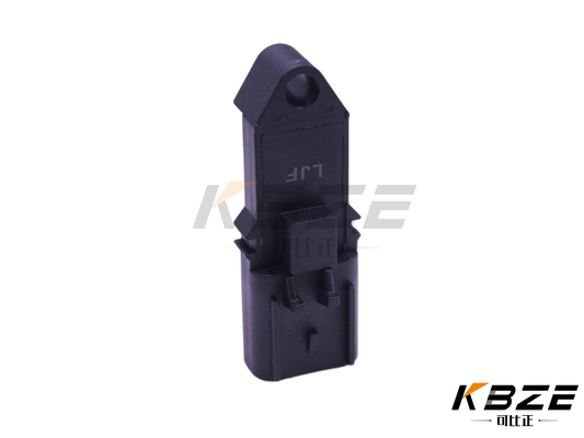 KOMATSU 6261-81-1900 6261811900 Cảm biến áp suất / thay thế công tắc áp suất cho PC160LC-8 PC200LC-8 PC220LC-8 PC300LC-8